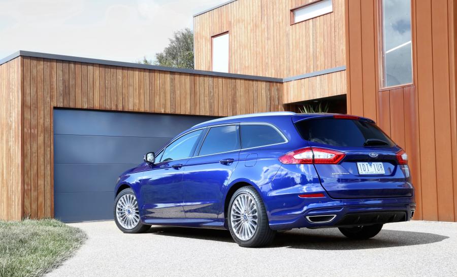  Ford Mondeo Titanium Wagon 2015 года  (AU) (фото 6 из 11)